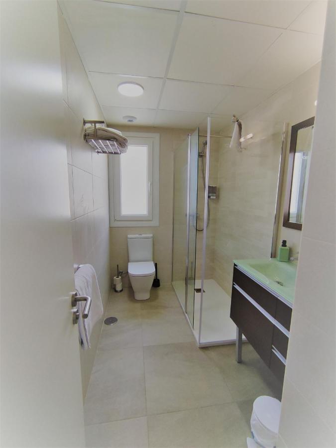 Apartamentos Playa De Covachos 索托德拉马里纳 外观 照片